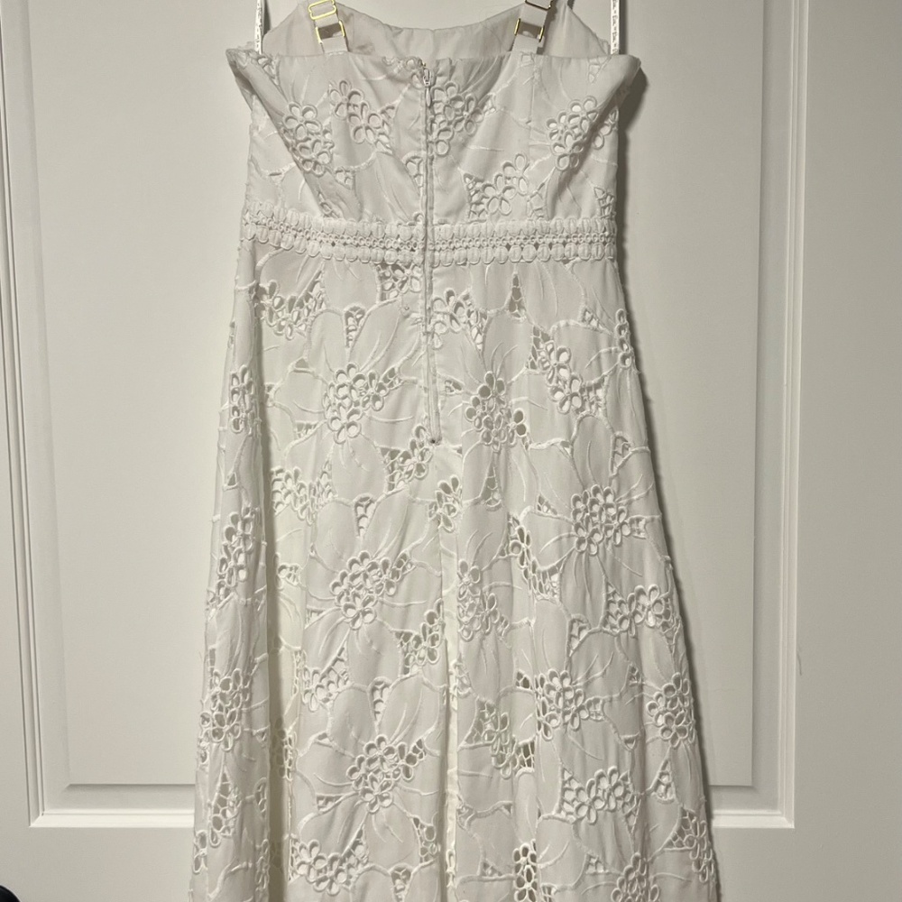 Dress - Picture 4 of 5